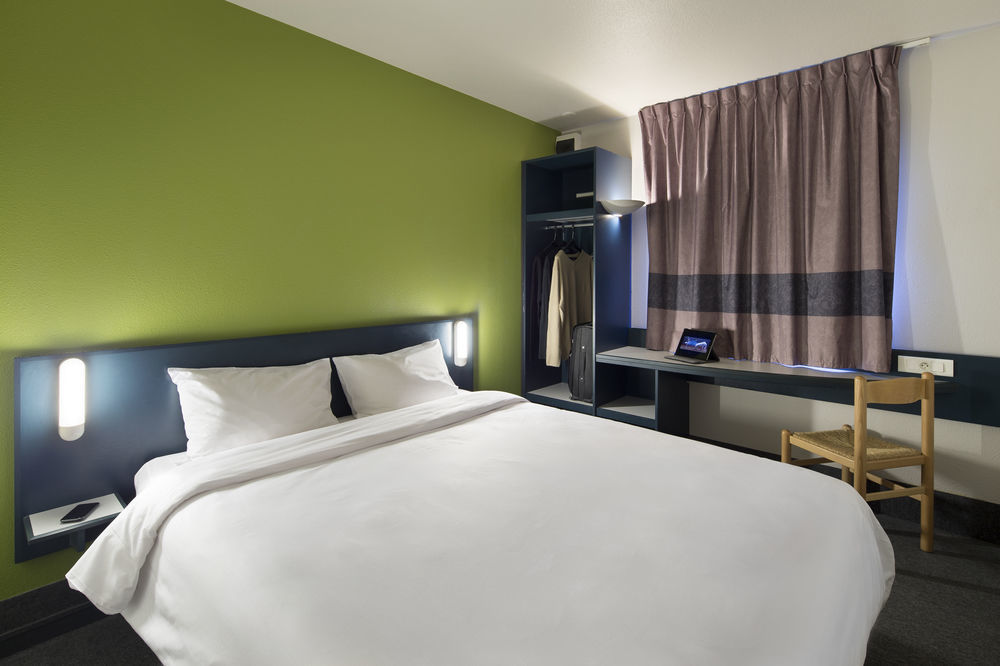 Beauvais Hotel